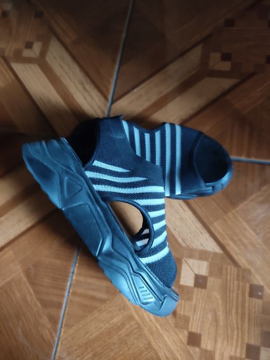 Летняя легкая обувь, очень удобная