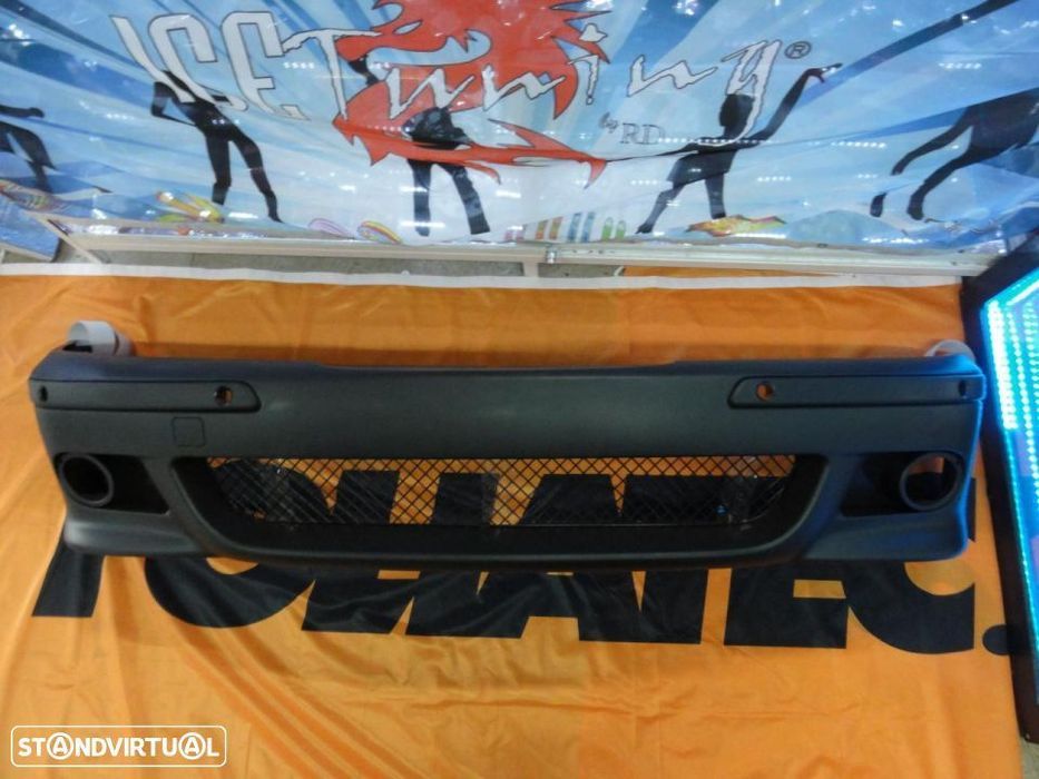Para-choques Frontal BMW E39 95-03 Limo / Touring Pack M / M5 LOOK em plástico Com furação para sensores PDC e lava faróis