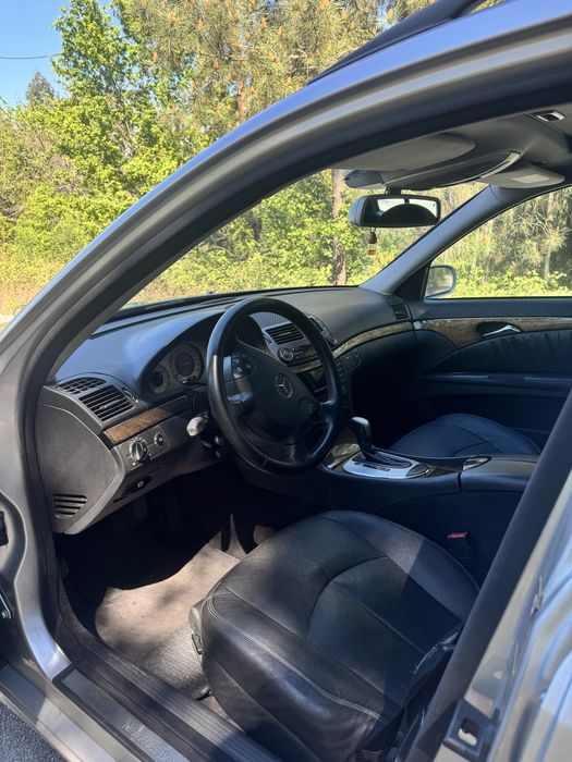 Mercedes-Benz E270 Cdi Avantgarde - 7 (5 + 2) Lugares