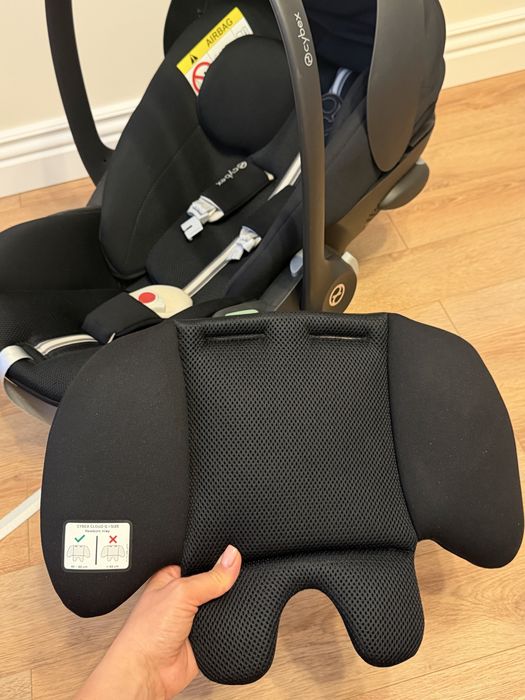 Fotelik samochodowy Cybex Cloud G Plus + adaptery Venicci do wózka