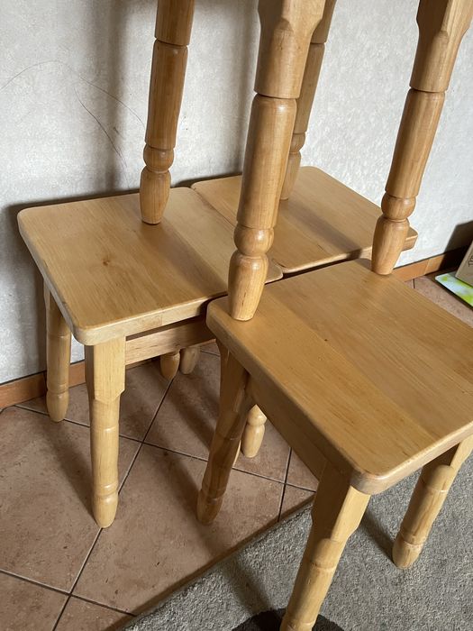 Табуретки деревяʼні, табуретки з натурального дерева