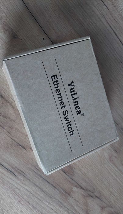 Switch Ethernet YuLinca 2,5G 10G SFP x2,5 GBASE-T 10/100/1000Mb/s Nowy
