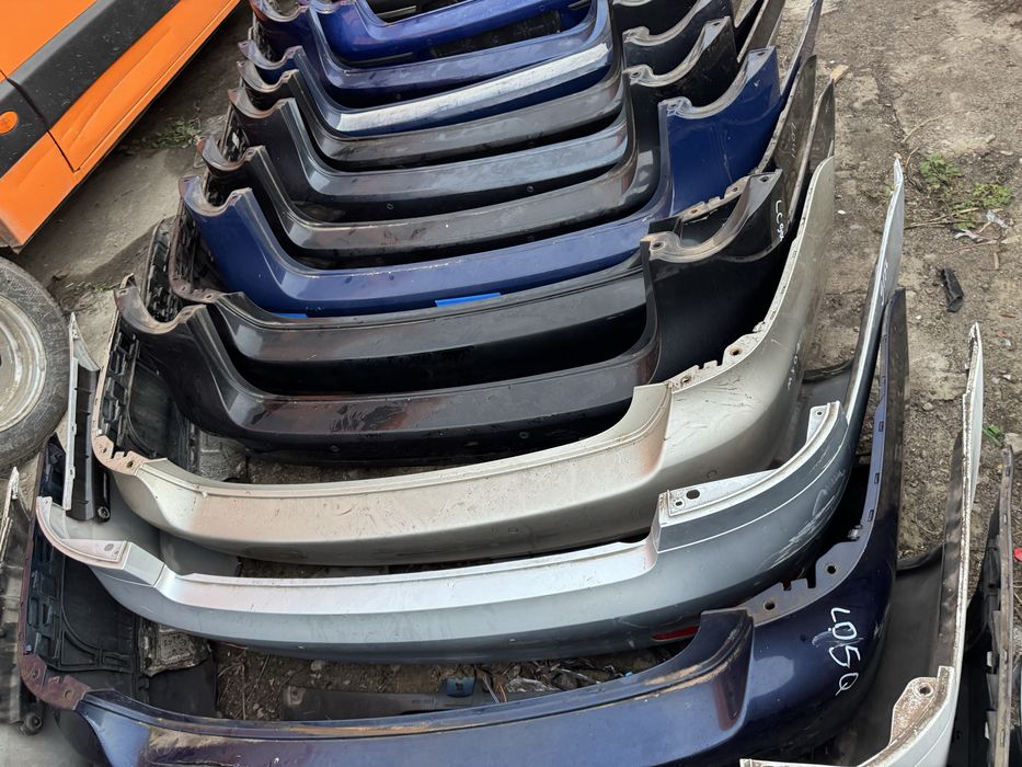 Бампер задний Passat B6 Skoda Octavia A5 Golf 5 бампер задній