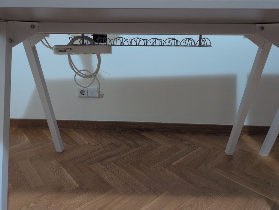 Dois Secretarias Ikea