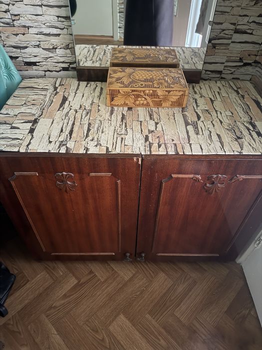 Можливо комусь потрібно. Віддам БЕЗКОШТОВНО