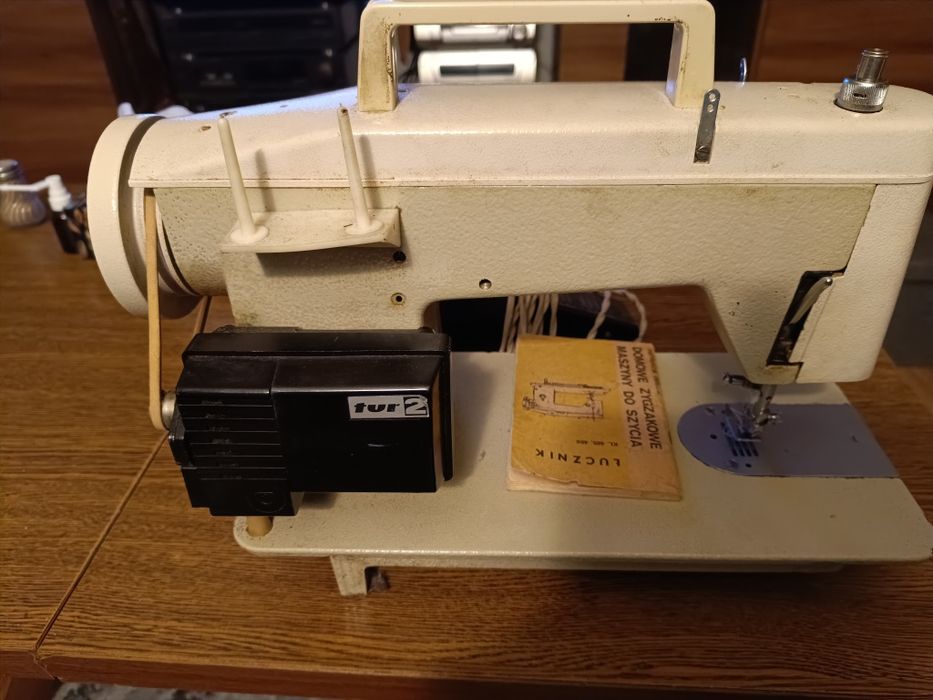Maszyna do szycia Łucznik tur 2