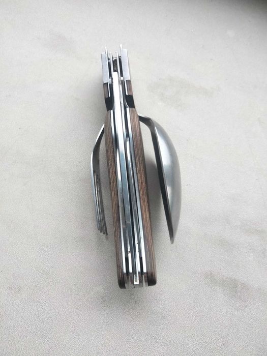 Ніж складний багато функціональний