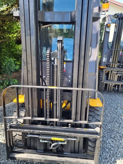 Wózek Widłowy 3 tony KRÜGER® PC-30,Maszt 4,5m lub 5,5m Triplex, Diesel