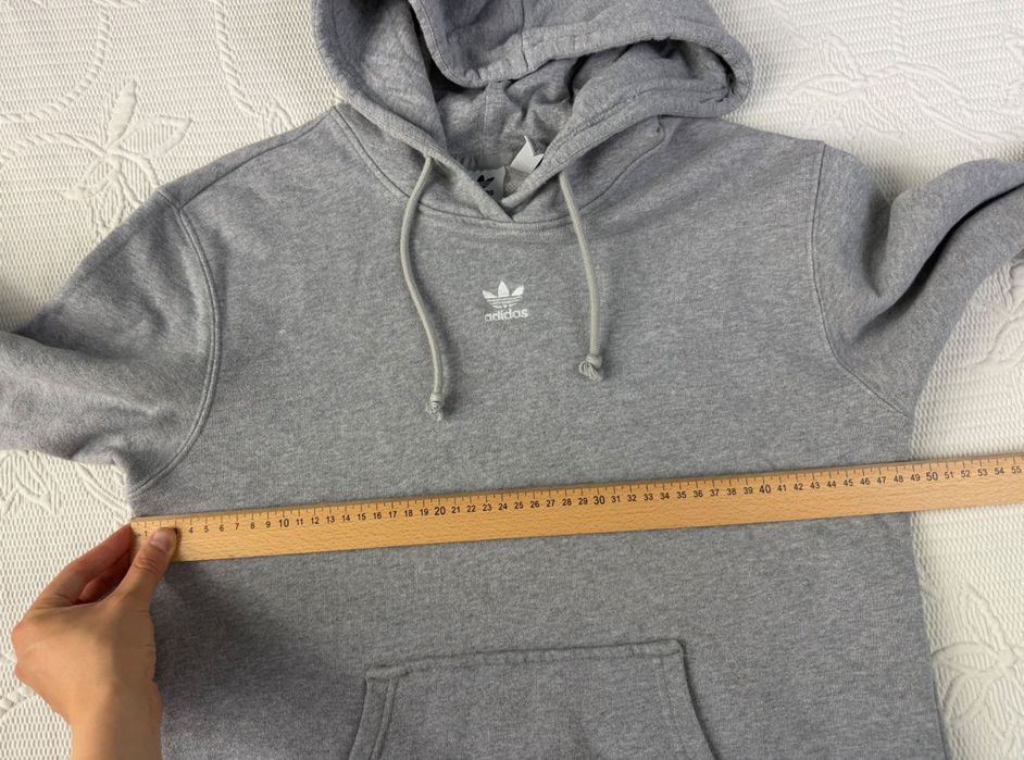 Bluza Adidas Center Logo Szara Size: S 190