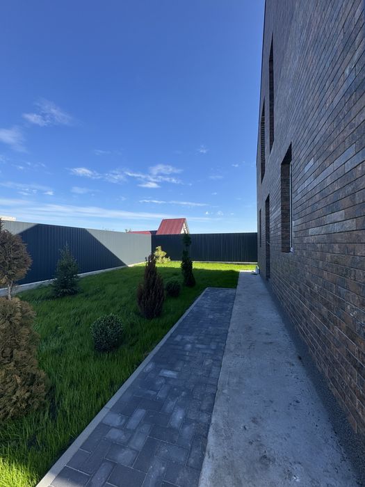 Продаж від забудовника нового сучасного будинку!!!