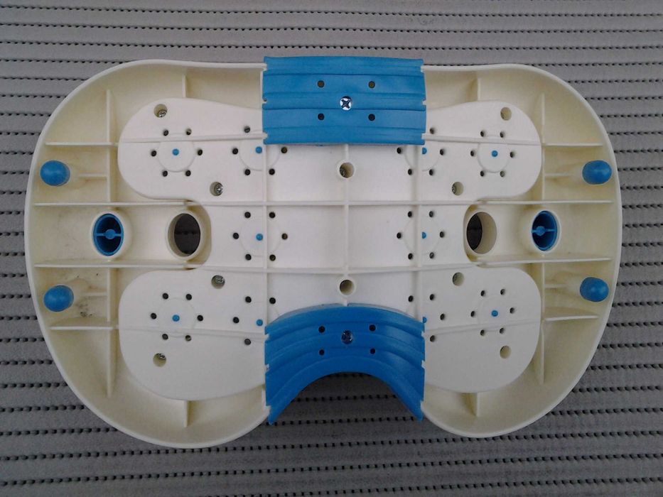 Массажер AVON active оригинальный для ягодиц и ног