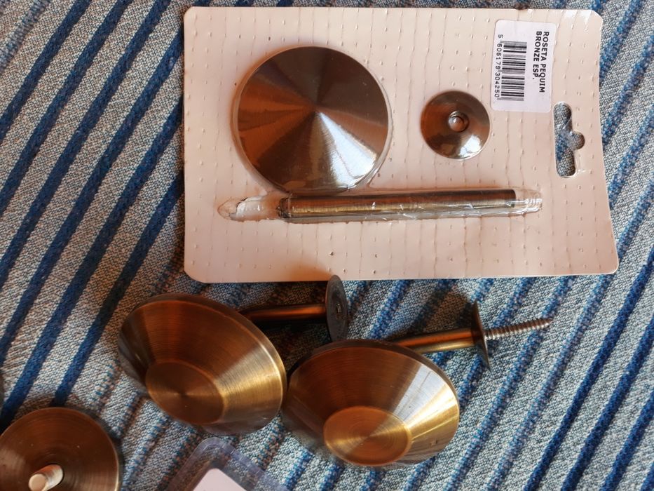 Suportes cortinas bronze - preto