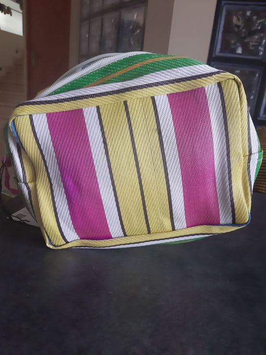 Kosmetyczka zara kolekcja damska home torebka mała torebeczka paski tk