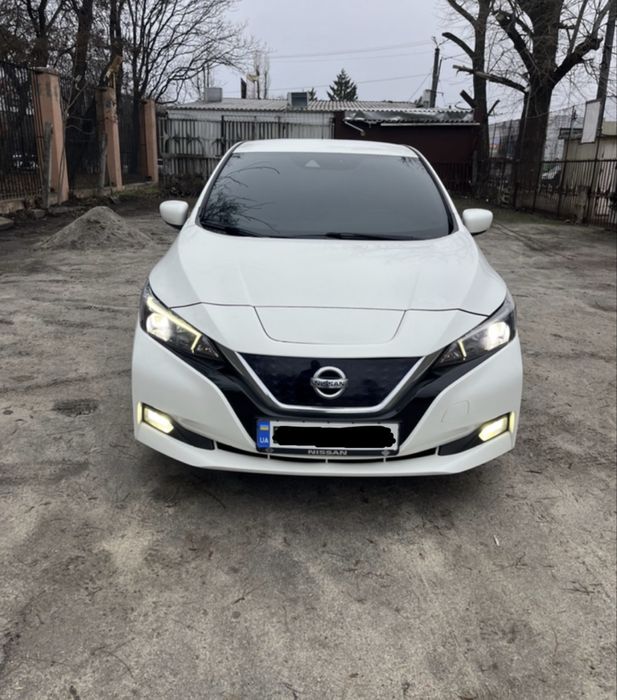 Оренда Nissan Leaf 62