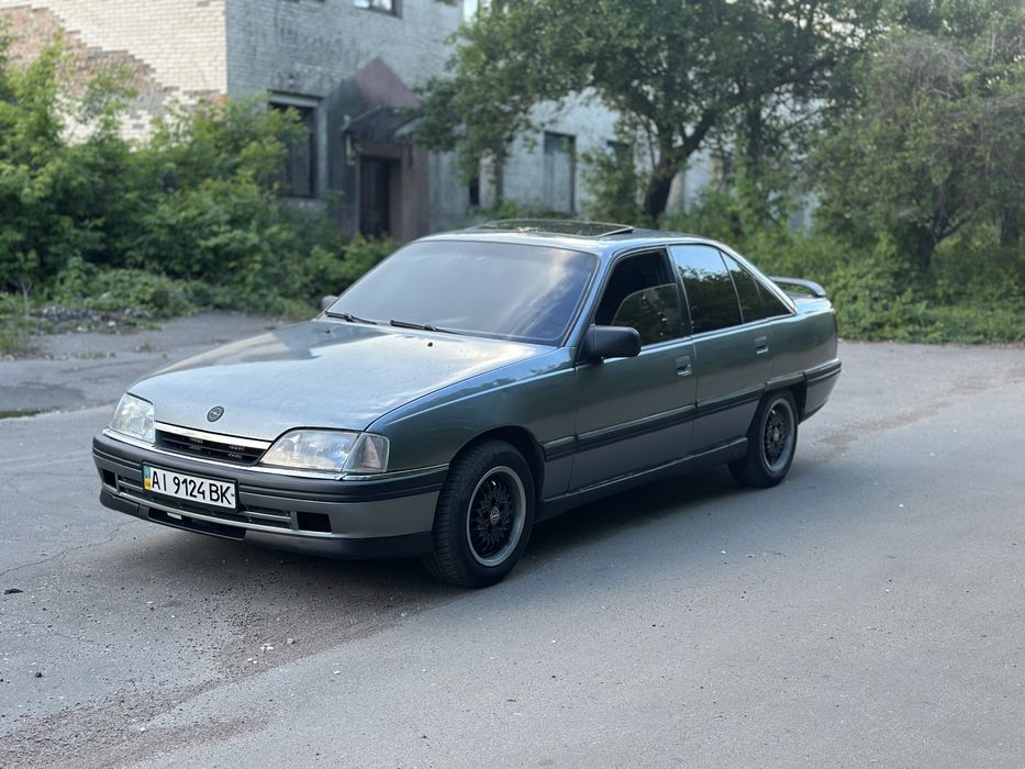 Продам OPEL Omega A 2.0i газ/бензин