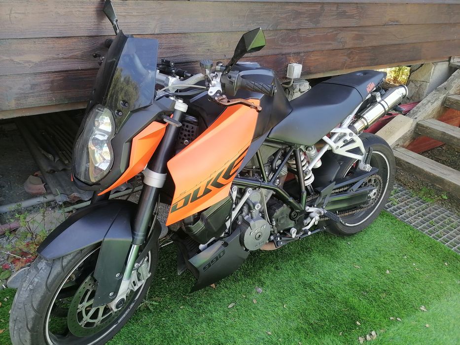 Ktm super duke 990 (2011)