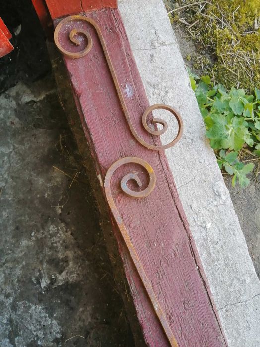 Ozdoby elementy metalowe kute