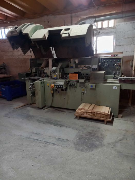 Molduradora  SCM impecável