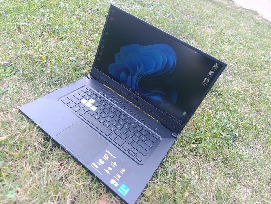 Asus Tuf Dash F15 із живою батареєю