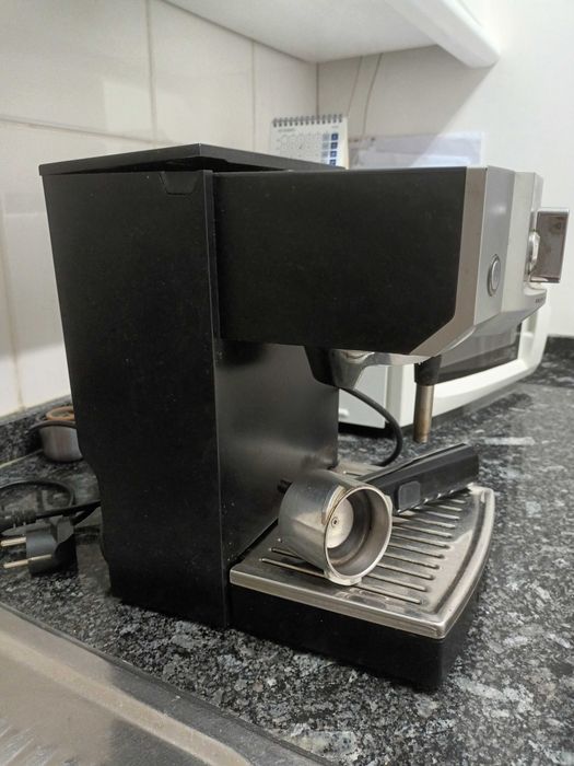 Máquina de café Expresso Krups XP562010