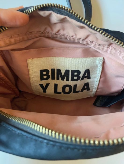 Mala tiracolo preta Bimba y Lola