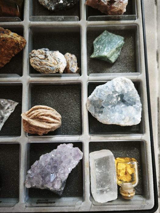 Coleção minerais grandes