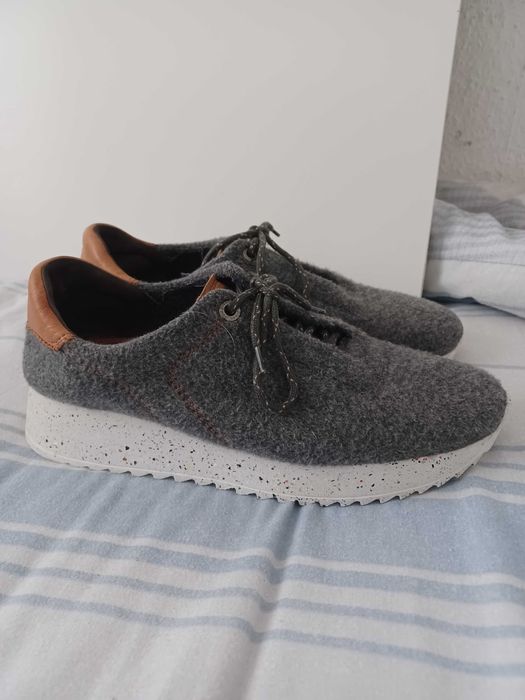 Poul Green Pure buty damskie rozmiar 40. Dl wkladki 25,5 cm