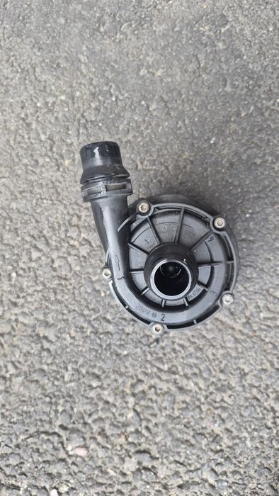 Помпа турбіни BMW E330 F30
