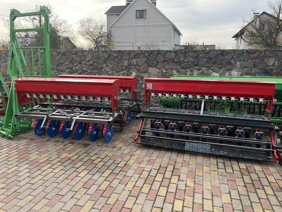 Сівалка зернова дискова Заря 12 14 16 рядків