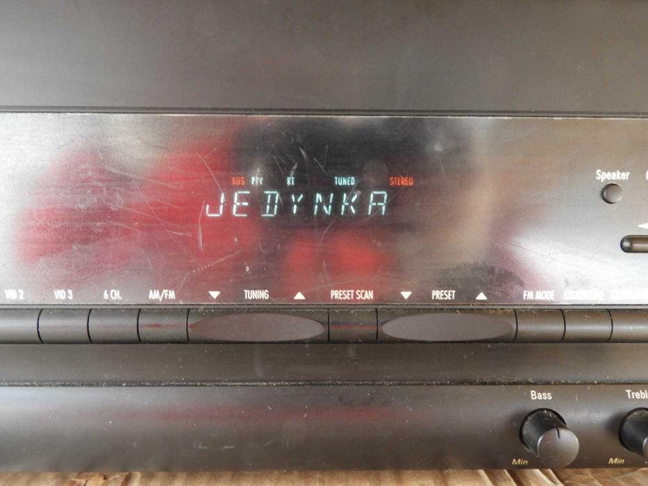 Amplituner Harman Kardon AVR 200 do naprawy lub na części