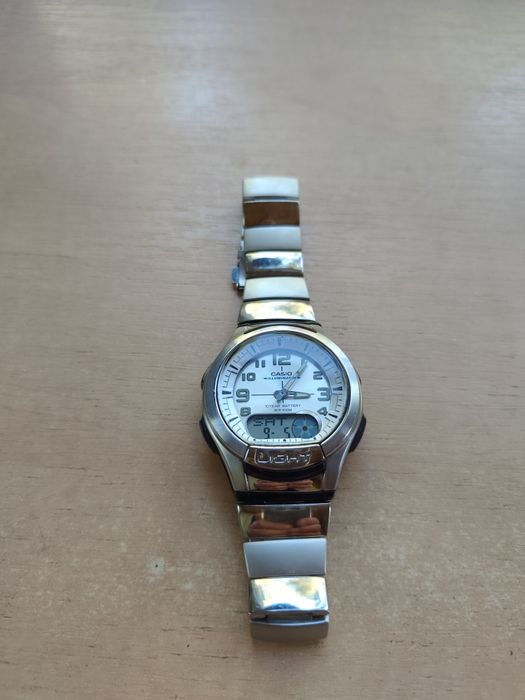 продам часы Casio ILLUMINATOR