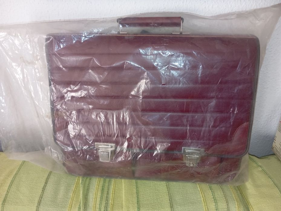 Pasta retro de pele sintética