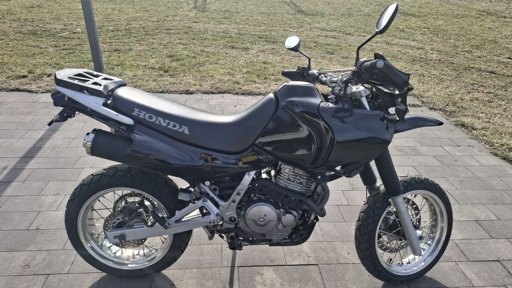 Honda nx650 Dominator