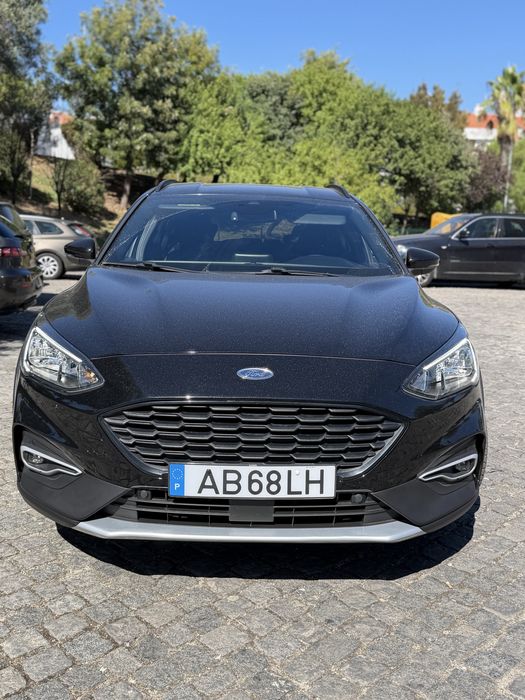 Ford Focus SW 1.5 EcoBlue Active (2020) – 101.000 km  Com garantia de stand de 16 meses de todas as peças.