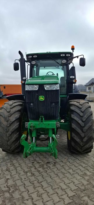Ciągnik John Deere 7230 R