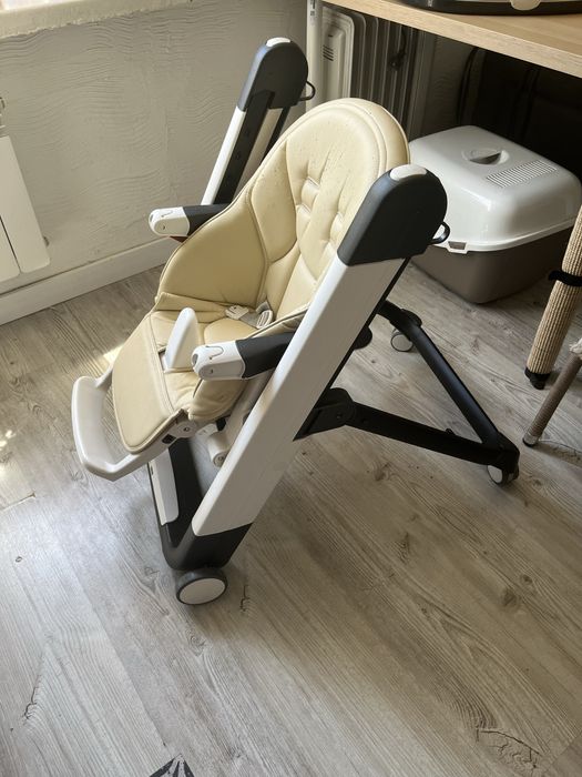 Стільчик для годування Peg Perego Siesta