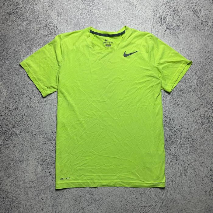 Спортивна футболка Nike dri-fit