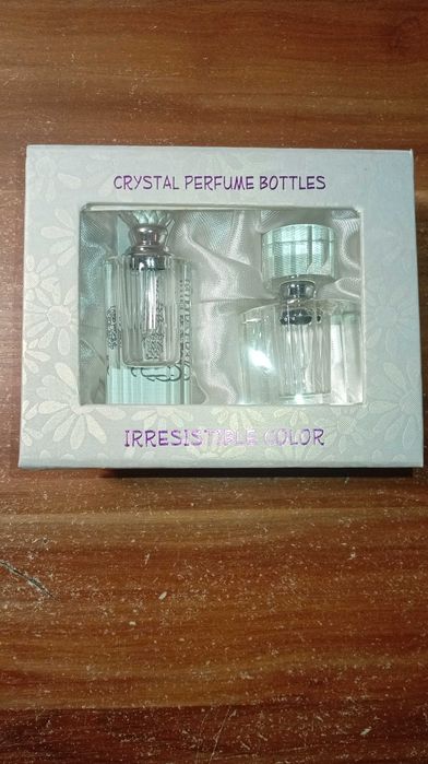 Новий Американський Набір Кришталевих Пляшок для Парфумів Oleg Cassini