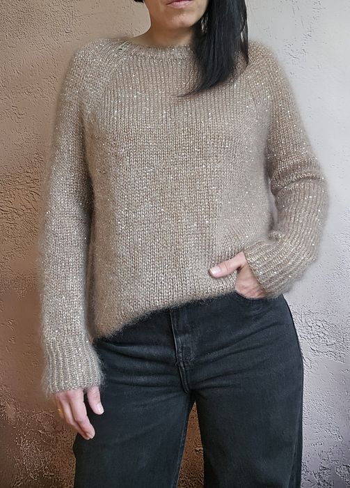 В'язаний джемпер. Ручна робота