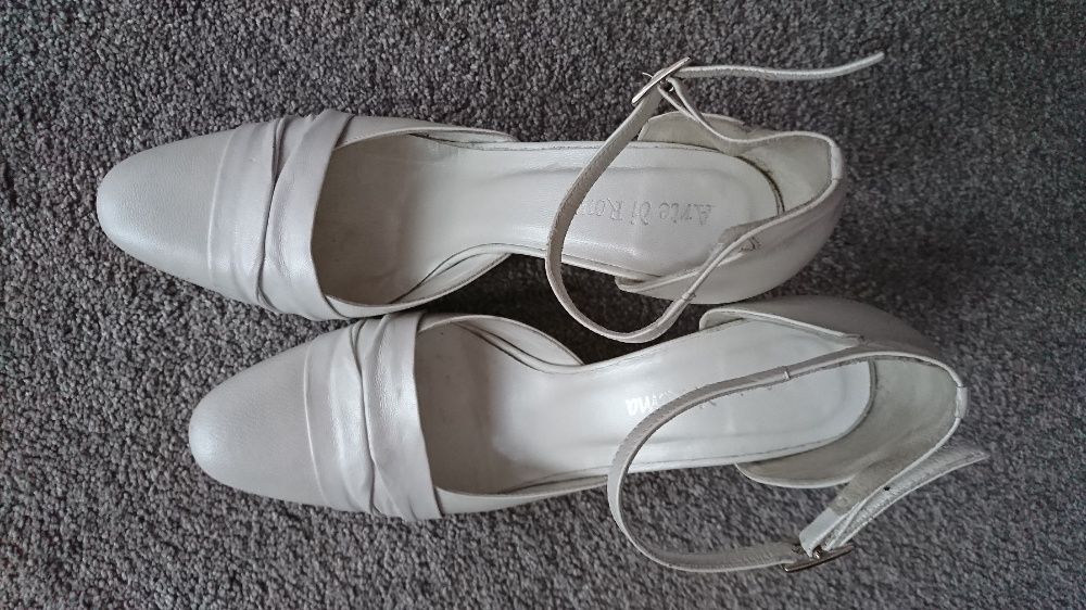 Ślubne buty skórzane Arte di Roma rozm. 36, białe perłowe