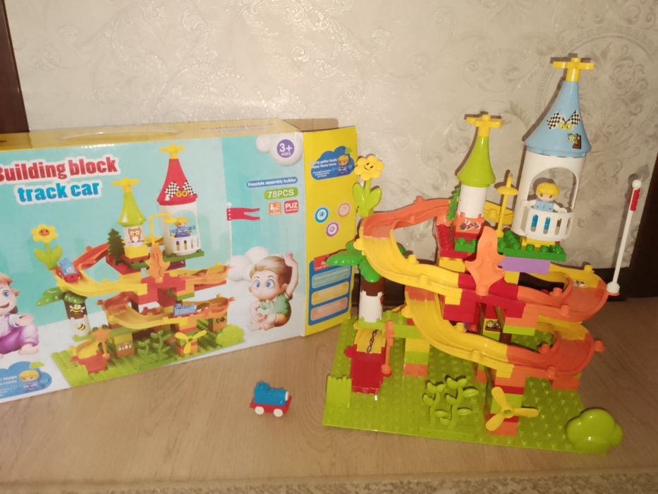 Конструктор з горками