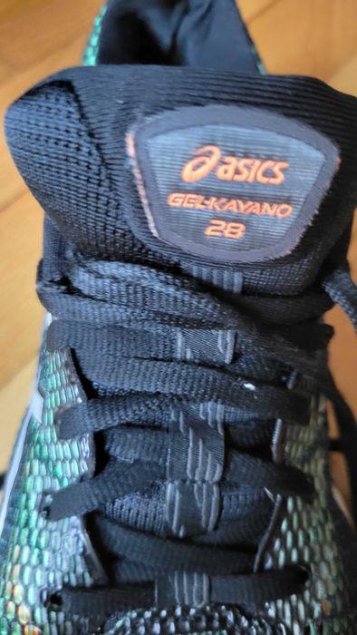 tenis asics em excelente estado