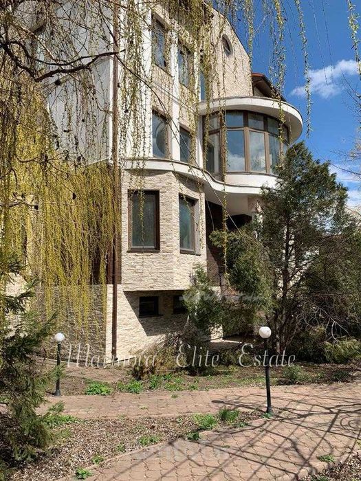 Фасадное здание 1157 м ул Люстдорфская дорога