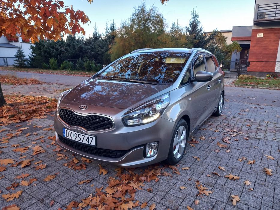 Kia Carens