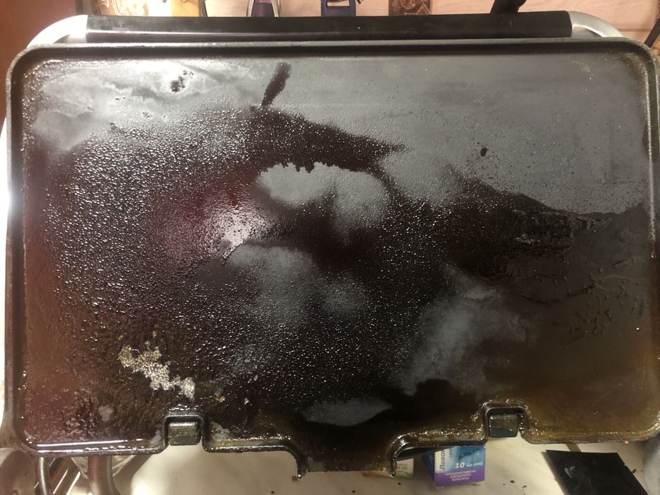 Продам гриль Delonghi CGH 1012D