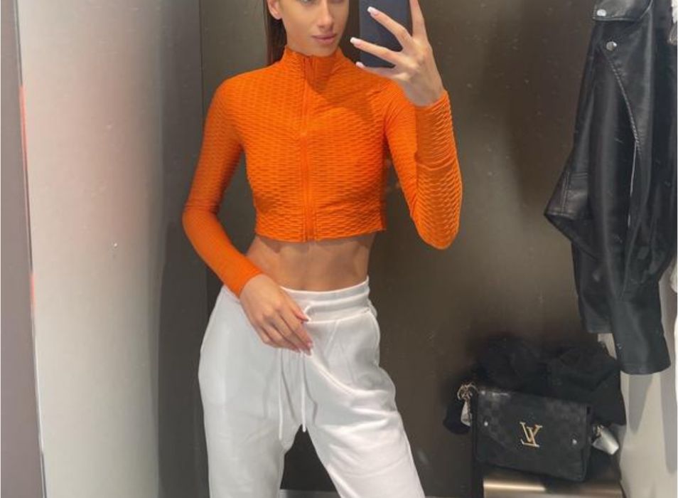 Топ в стиле lior спортивный в обияжку на замке