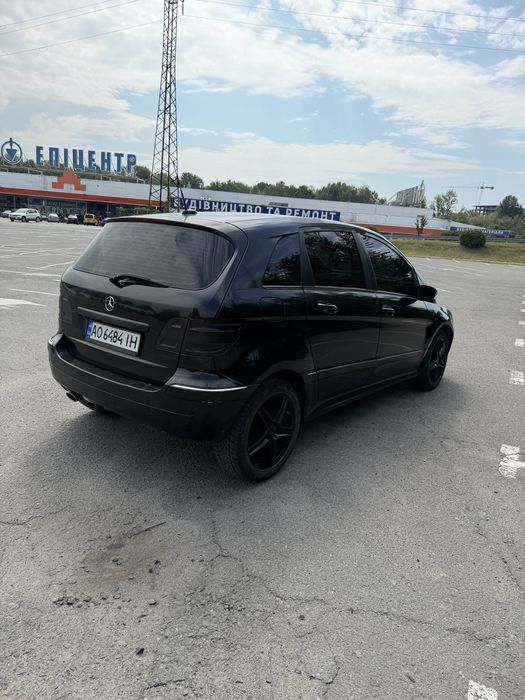 Mersedes B 180 2d