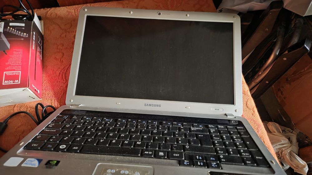 Portátil Samsung