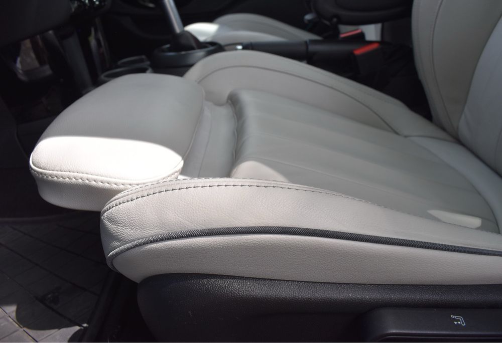 MINI Cooper S F55 2018
