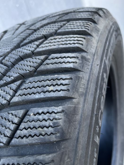 Продам бу зимові шини HANKOOK 235/55 R18
